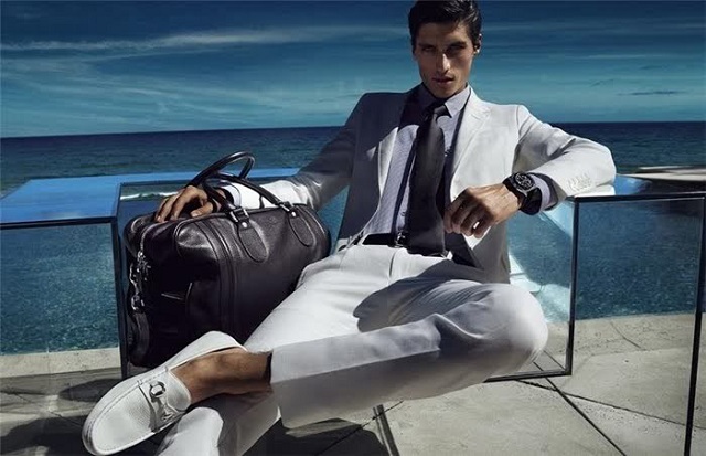 Sexy a ryze ženská kolekce Gucci jaro-léto 2010 (http://www.luxurymag.cz)
